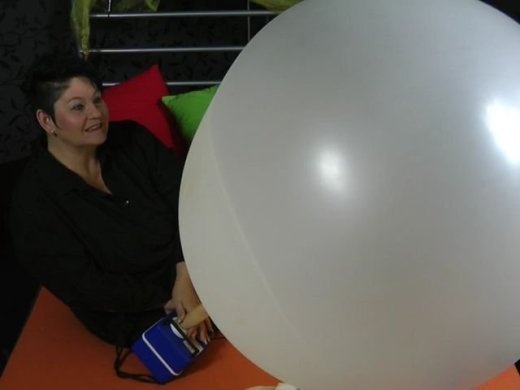 Amateurvideo BIG BALLOON - Bis der Wetterballon... von Annadevot