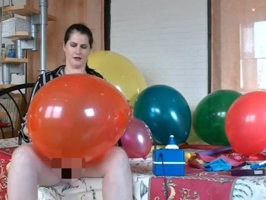 Amateurvideo grosser Spaß - Luftballoons 2 von TittenCindy